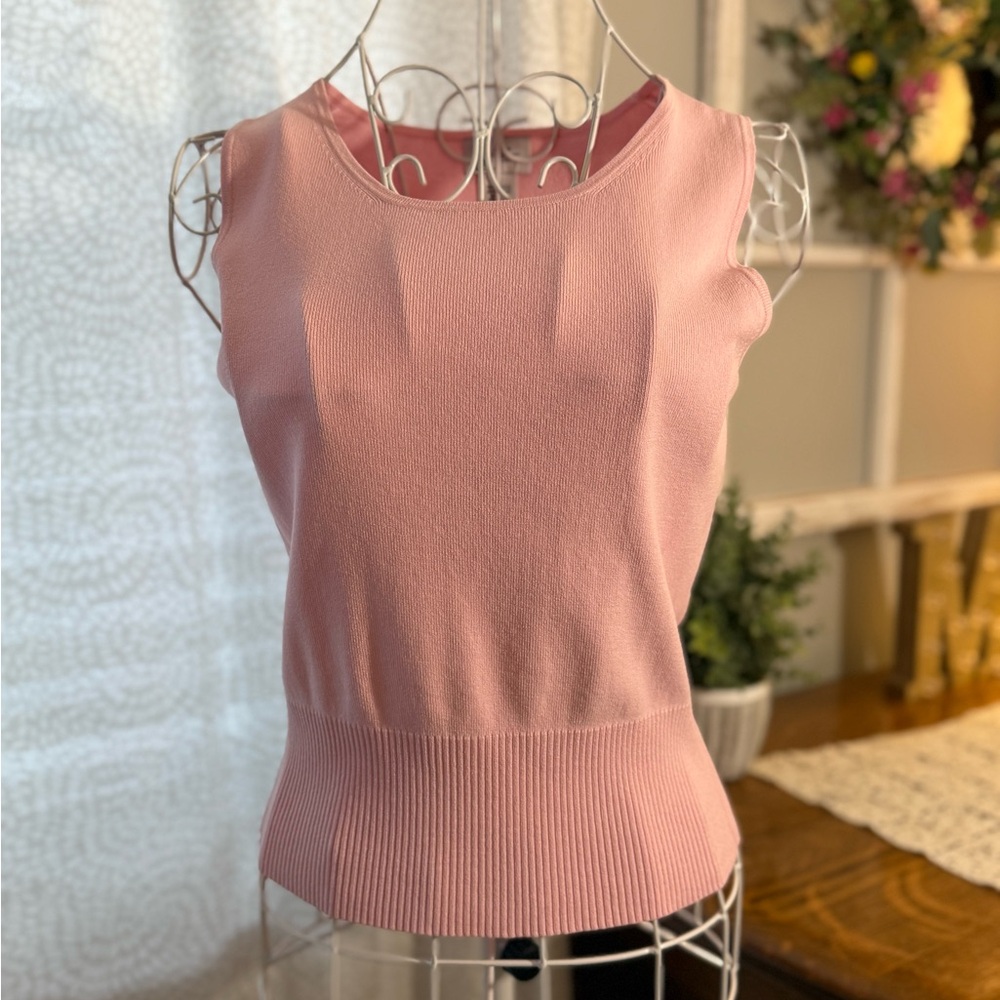 ANNE TAYLOR LOFT Soft Pink Sleeveless Top, Size S